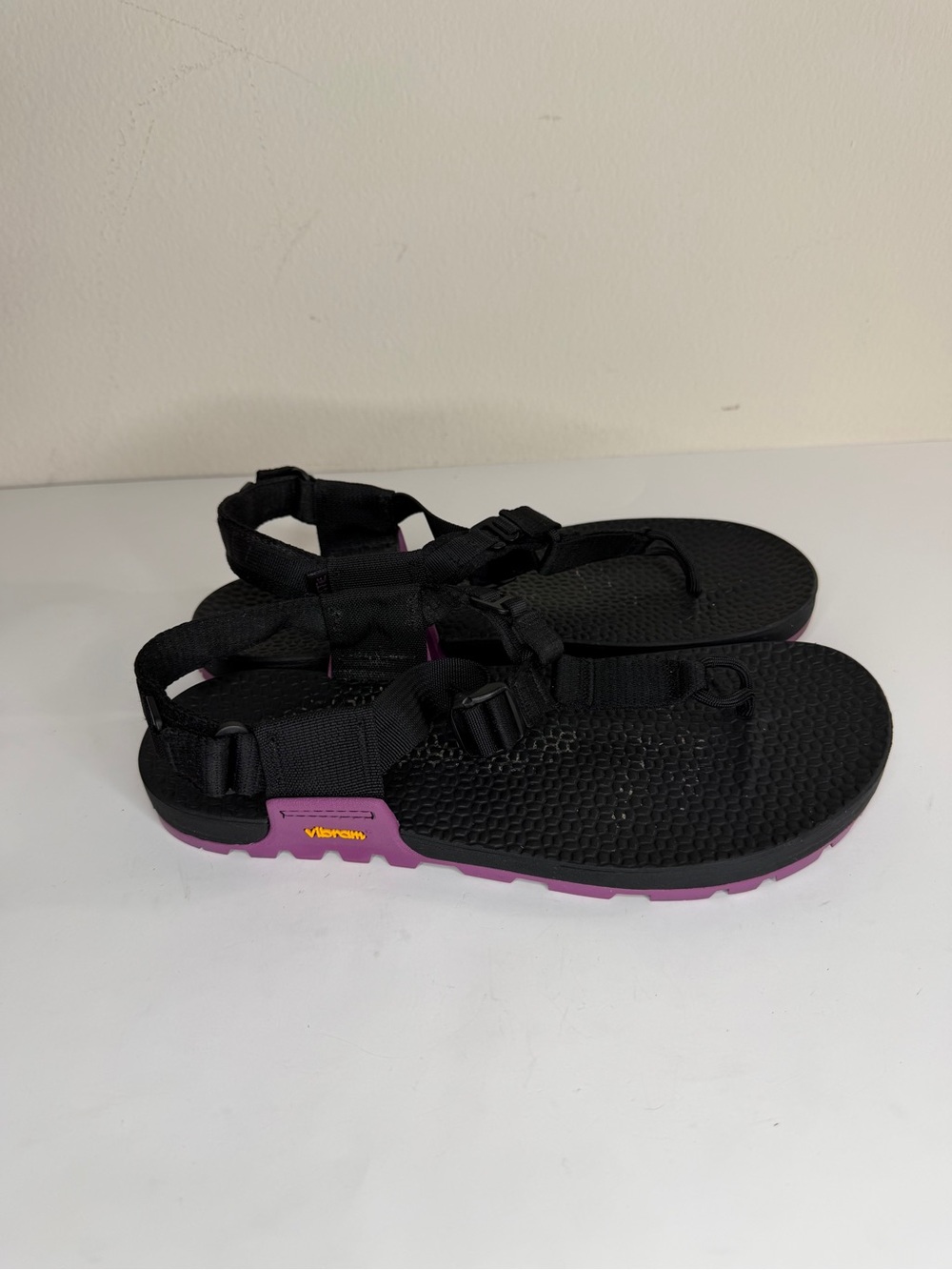 Bedrock Palante Sandals Women Size 10 Ankle Strap Black Purple Vibram Soles USA